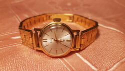 Working vintage slava 16 jewels Russian women's watch, shiny, marked French strap, found in box