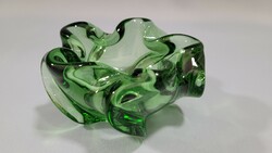 Zöld színű vastag falú üveg kínáló, váza, Bohemia