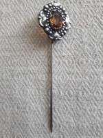 Gránátköves antik kalaptű / sáltű / kitűző 800-as ezüst