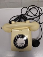 CB76MM retró bézs szinű telefon (1989)