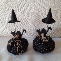 Witch pumpkin with blue black cat