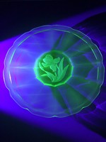 Beautiful hand-polished Uranium green Uranium glass flower pattern bowl, green glass colored with Uranium Oxide