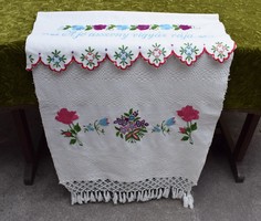 Régi dísztörölköző hímzett darázsfészkes lenvászon kéziszőttes 107x58cm+roj  A jó asszon vigyáz rája