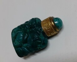 Cseppentős zöld malachit színű mintás parfümös üveg réz díszes  tetővelbenne kis kővel díszítve