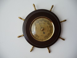 Rudder-shaped fischer barometer