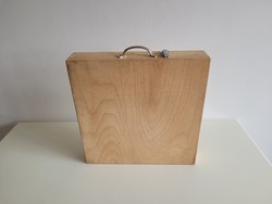 Retro old wooden bag suitcase storage box tool bag