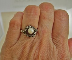 Beautiful antique real pearl and marcasite silver ring