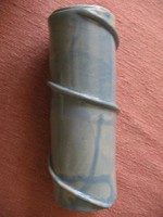 Csurgatott világos kék művészi váza szignált  L B