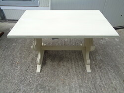 White table