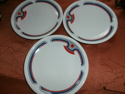 Small plates with Alföldi art deco pattern