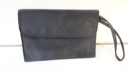 Retro black leatherette car bag