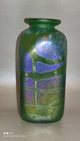 Jelzett irizáló szakított művész üveg váza pompás színekkel