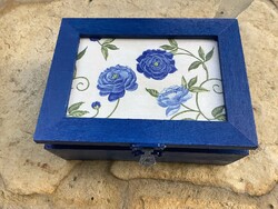 Decoupage kék rózsás díszdoboz kincsesláda doboz díszdoboz