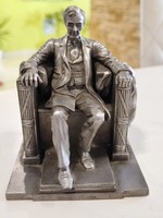 Statue of American President Abraham Lincoln