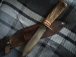 Vintage hunting knife, hunting dagger, with original leather case