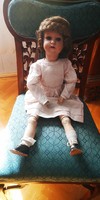 Antik porcelán fejű baba, fa testű buszkvit jelzett gyönyörű eredeti darab