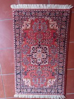 120 X 60 cm hand-knotted Iranian Isfahan Persian carpet