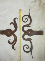 2 pieces of antique wrought iron hinge
