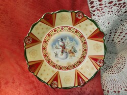 Beautiful, new Willeroy & Bosch small plate...with a Christmas pattern.