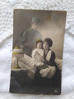 Antik i. World War II photo / postcard, soldier and his family 1918