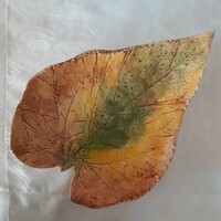 Autumn leaf ceramic offering