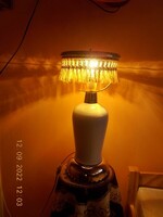 S22-40 Asztali lámpa