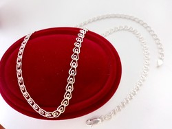 Women's silver necklace