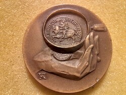 Bronze plaque 1981 of the foundation of the Hungarian numismatic society (there is a post office) !