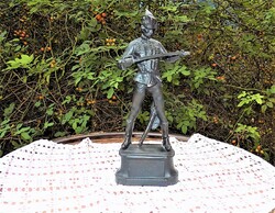 Zsigmond Strobl of Kisfalud (1884-1975) war hussar bronze statue, Kisfaludy