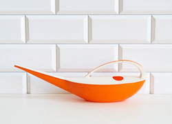 Retro műanyag öntözőkanna - narancssárga - GDR - mid-century modern design