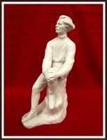 Maxim Gorky (Russian: максим горький) porcelain statue