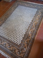 250 x 170 cm kézi csomózású Boteh szőnyeg eladó