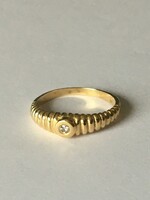 14 karátos arany szoliter gyűrű, cirkónia kővel, 2,57 g