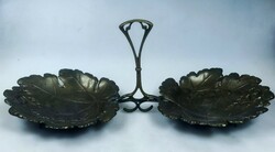 Szőlőlevél alakú kettős bronzlemez asztali kínáló
