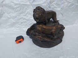 1 ft os aukció! Vastagh György alkotása valószínű. Antik oroszlánokat ábrázoló szobor 1920