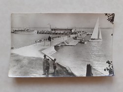 Régi képeslap Balatonfüred kikötő hajó fotó levelezőlap