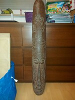 1 meter Indonesian wooden wall mask, made of light wood