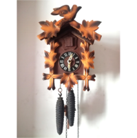 Kisméretű faragott Schwarzwaldi kakukkos óra