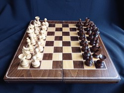 Wooden chess set in box 36 x 36 cm