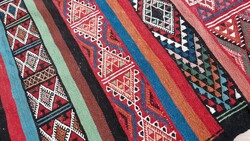 Csodás marokkói kilim 110 x 55 cm