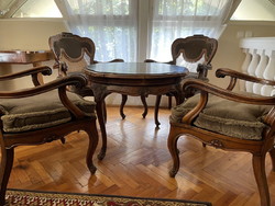 BEAUTIFUL ANTIQUE LOUNGE SET WITH TABLE