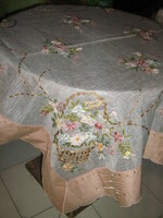 Dreamy hand-embroidered special flower basket tablecloth