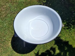 Old vintage white 55 cm enamel wash basin