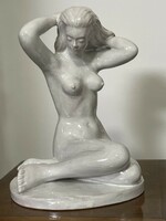 József Nógrádi: female nude