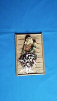 Resin Madonna with Child, wall picture
