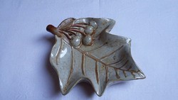 Leaf-shaped ceramic bowl, offering
