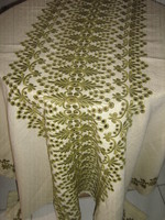 Beautiful elegant fabric embroidered woven tablecloth