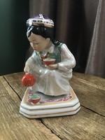 Old dulevo porcelain figure