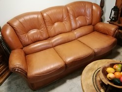 Bőr ülőgarnitúra,háromszemélyes kanapé  barna színű