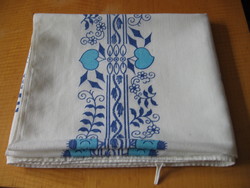 Onion patterned tablecloth